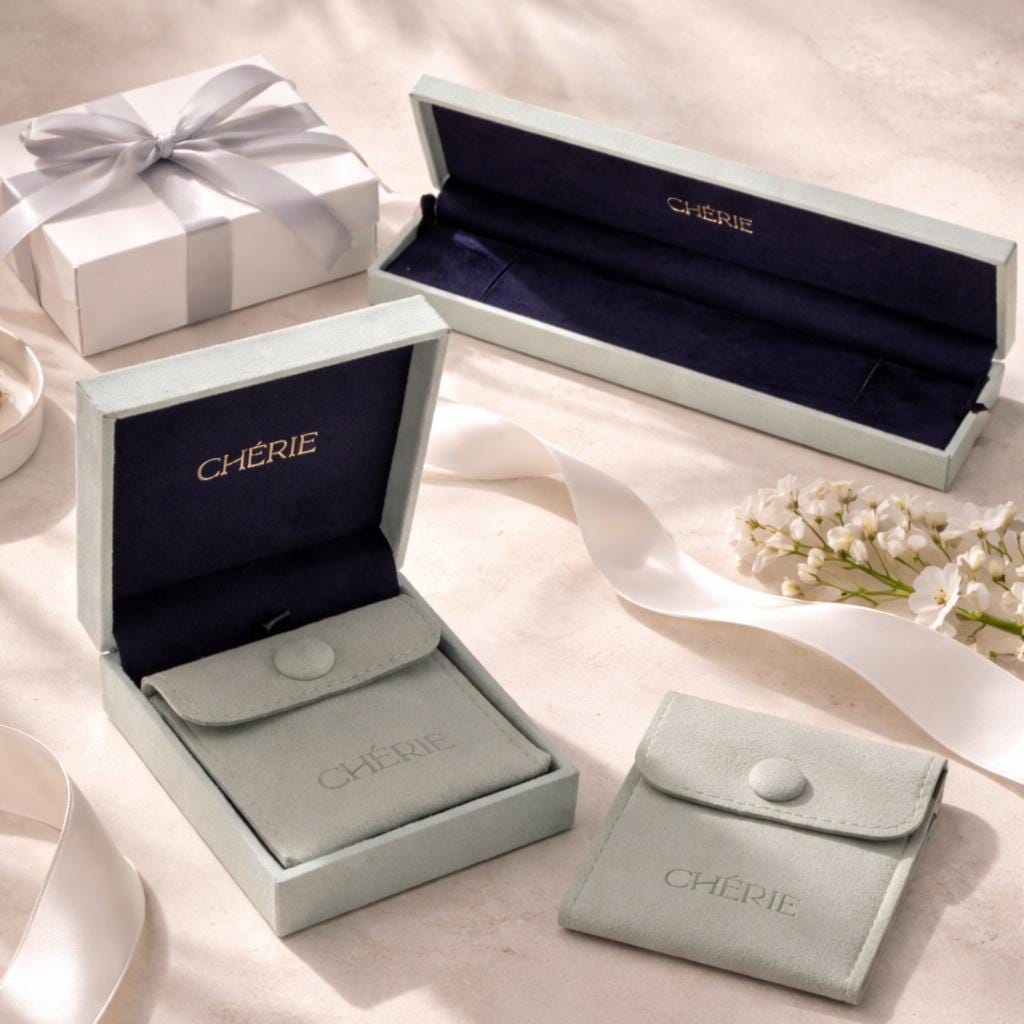 Starry Script Name Necklace in 14K Solid Gold Box  Chain