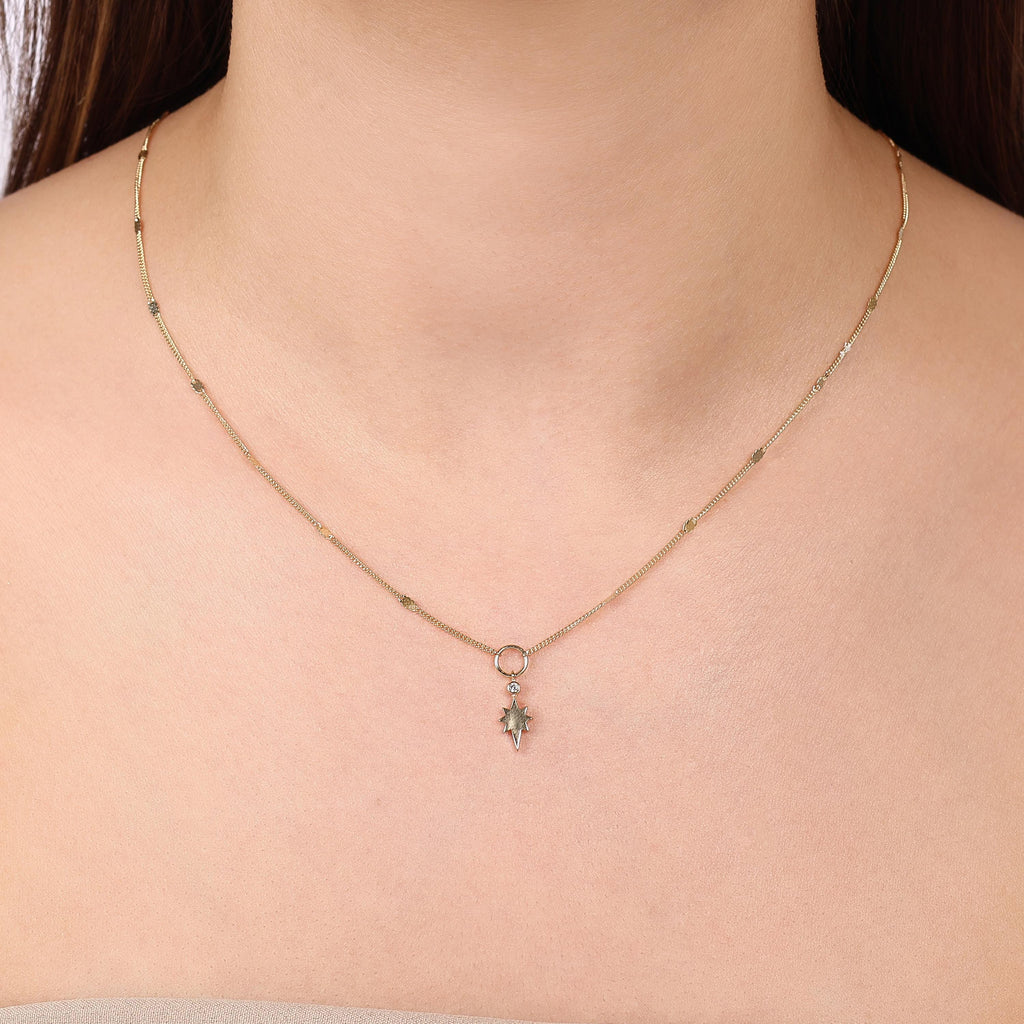 N°21 Lyra Starburst Necklace
