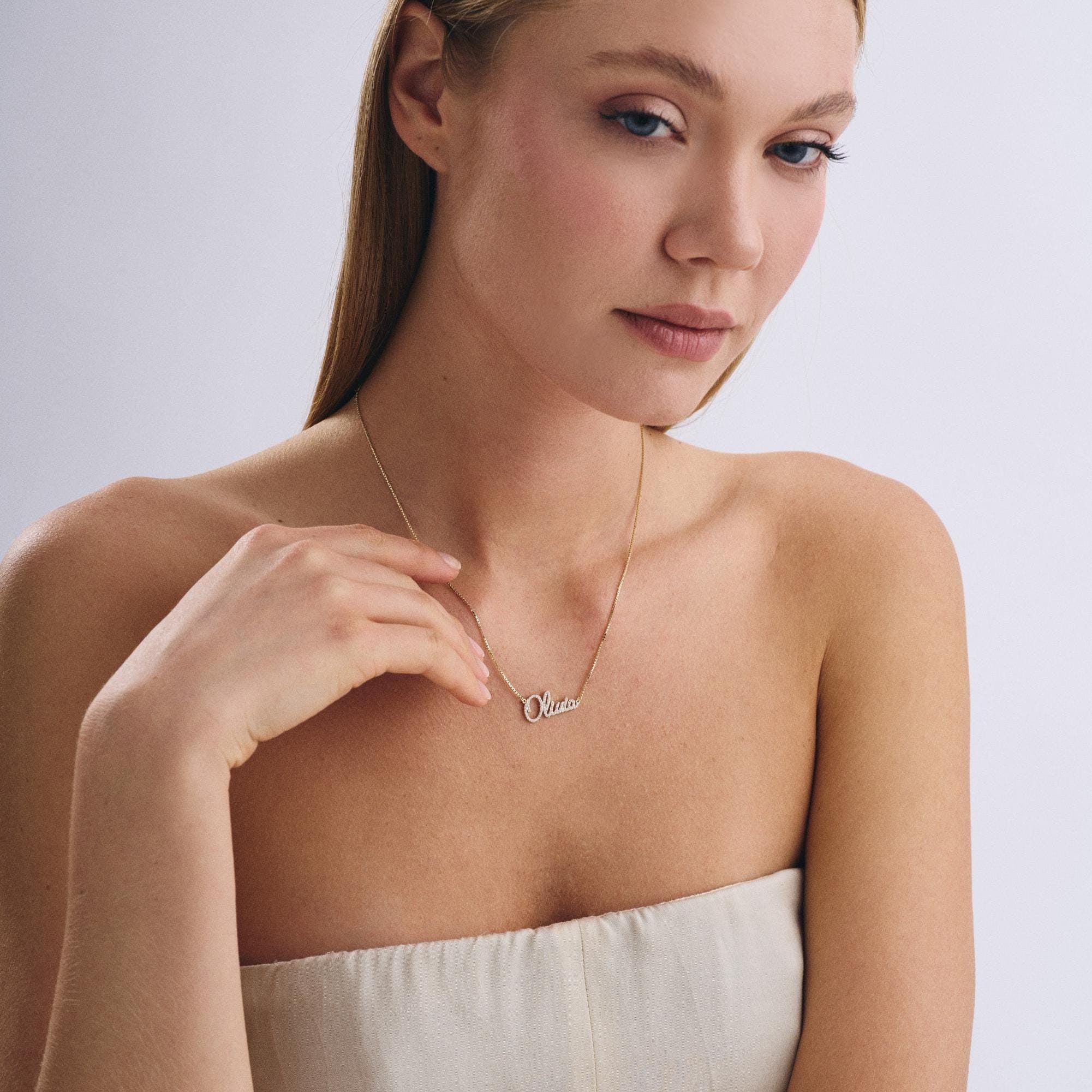 Pavé Name Necklace in 14K Solid Gold Box Chain