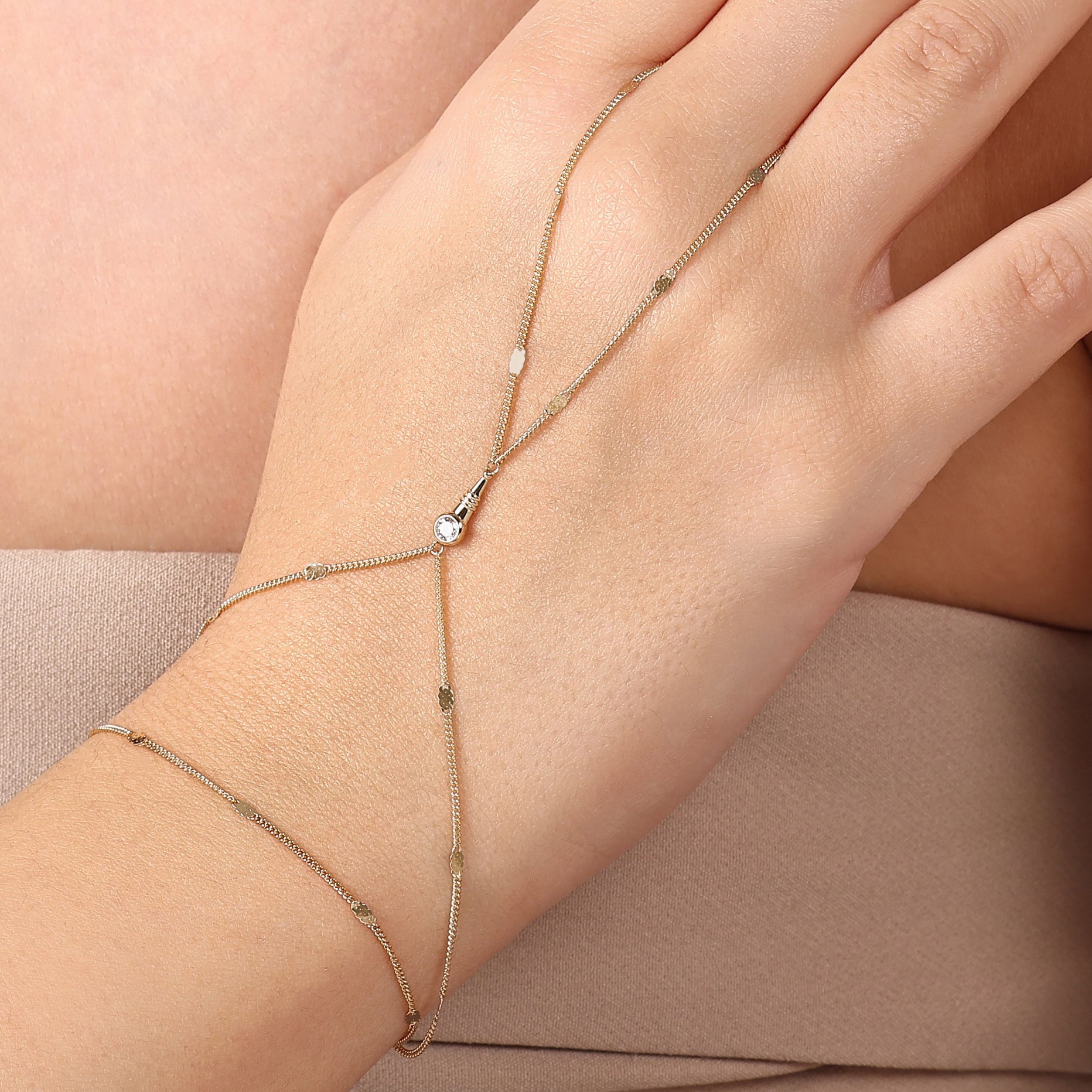 Elia Bezel Layered Hand Chain