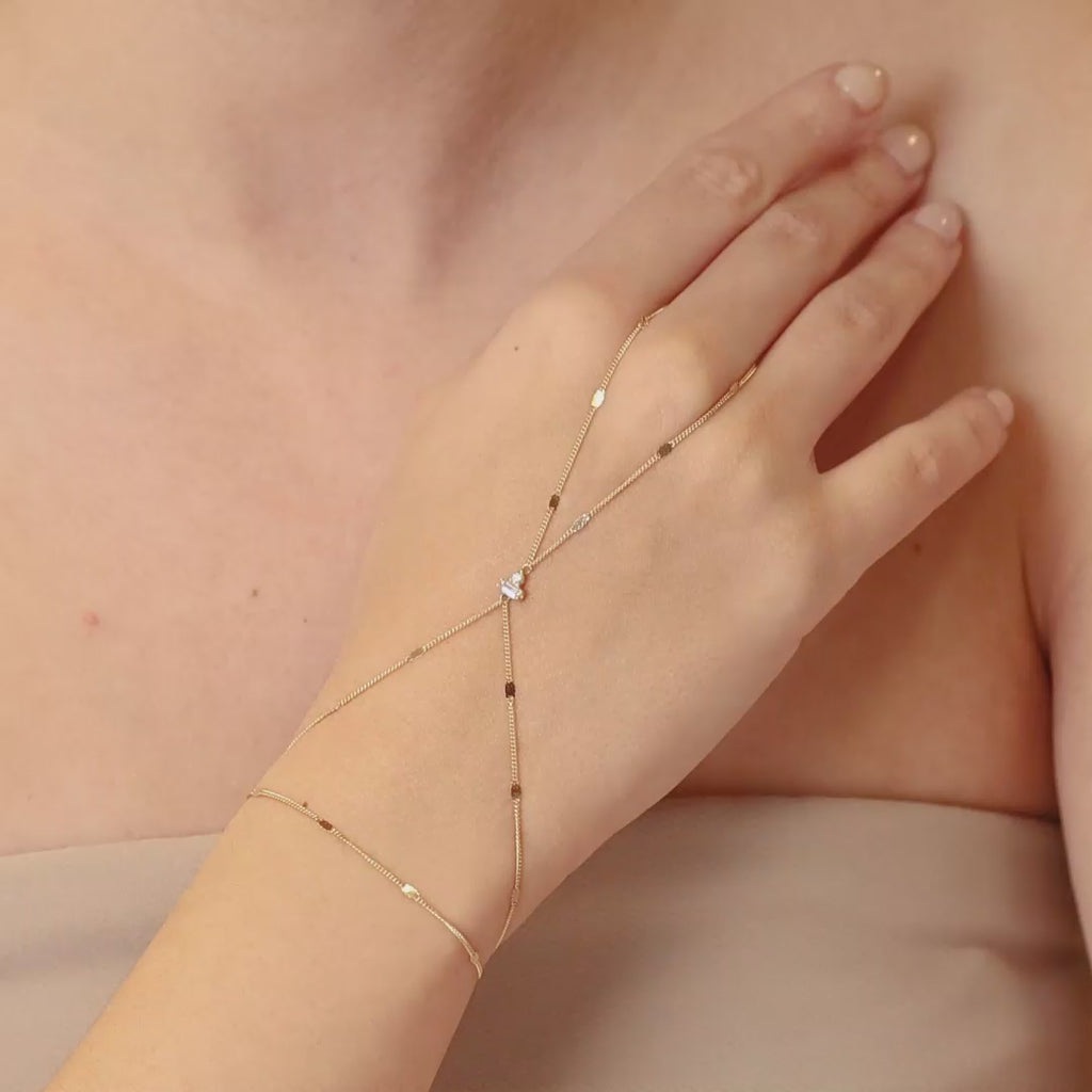 Lueur Seline Layered Hand Chain